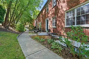 17 Fieldstone Dr, Hartsdale, NY 10530 - Photo 14