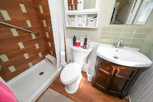 582 Western Park Dr, West Hempstead, NY 11552 - Photo 16