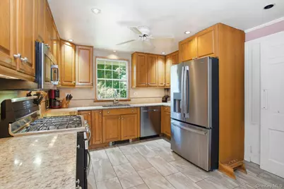 2 Turner Drive, Chappaqua, NY 10514 - Photo 10