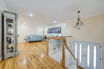 55 Duncan Drive W, Westbury, NY 11590 - Photo 2