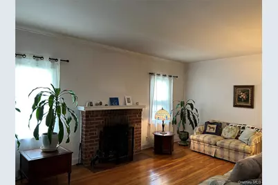 4735 196th Place, Flushing, NY 11358 - Photo 2