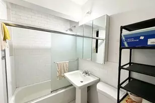 150-29 72nd Rd, Flushing, NY 11367 - Photo 4