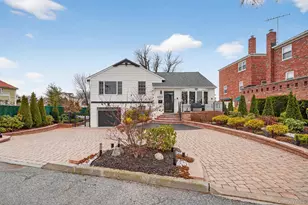 3377 Agar Pl, Bronx, NY 10465 - Photo 2