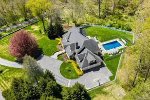 84 Twin Lakes Dr, Bedford, NY 10506 - Photo 2