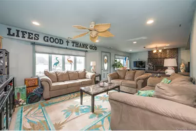 3414 Riverside Drive, Oceanside, NY 11572 - Photo 4