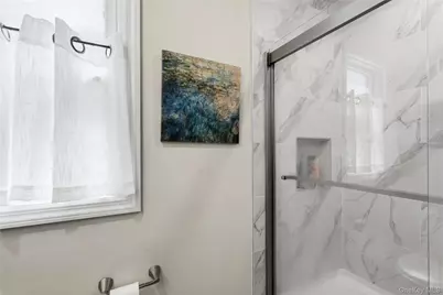 48 Davison Lane E, West Islip, NY 11795 - Photo 26