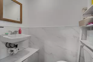 61-11 69th St, Middle Village, NY 11379 - Photo 8