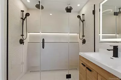 40 Calhoun Avenue, New Rochelle, NY 10801 - Photo 24