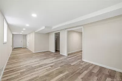 110 Heyward Street, Brentwood, NY 11717 - Photo 22