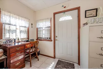 35 Healy Avenue, Inwood, NY 11096 - Photo 14