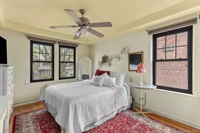 1826 Narragansett Avenue, Bronx, NY 10461 - Photo 14