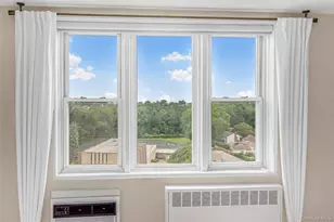 245 Rumsey Rd, Yonkers, NY 10701 - Photo 14