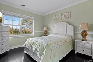 490 Montauk Hwy, Southampton, NY 11968 - Photo 26