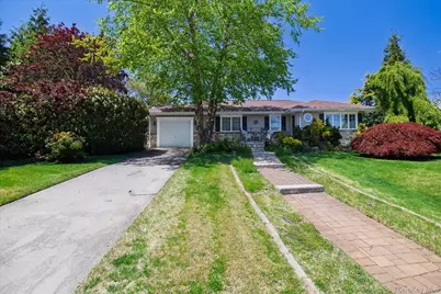 406 Jefferson Street, Franklin Square, NY 11010 - Photo 4