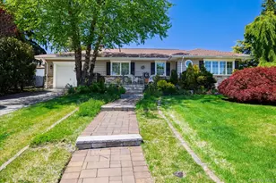 406 Jefferson St, Franklin Square, NY 11010 - Photo 2