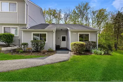 142 Flintlock Way #F, Yorktown Heights, NY 10598 - Photo 1