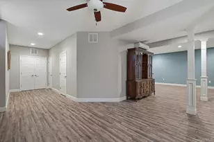 48 Augusta Dr, Medford, NY 11763 - Photo 24