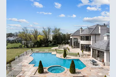 1245 Veeder Drive, Hewlett Bay Park, NY 11557 - Photo 18