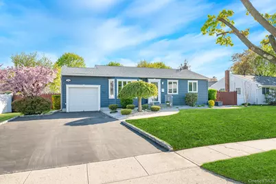 18 Byron Road, Commack, NY 11725 - Photo 1