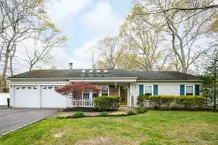 4 Mt Oak Pl, Ridge, NY 11961 - Photo 4