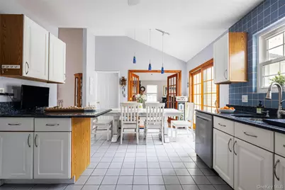 4 Mount Oak Place, Ridge, NY 11961 - Photo 8