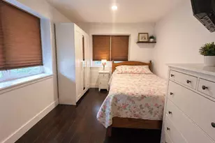 157-18 65th Ave, Fresh Meadows, NY 11367 - Photo 4