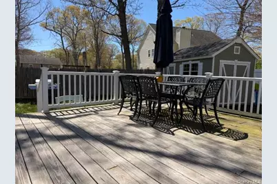 10 Hollingsworth Place, Centereach, NY 11720 - Photo 16