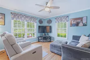 21 Evarts Ave, White Plains, NY 10607 - Photo 12