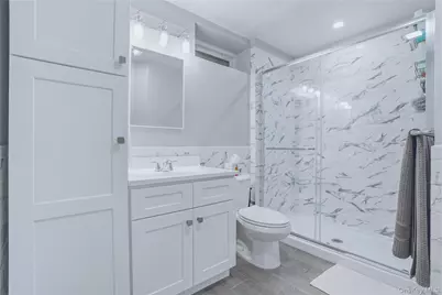 21 Evarts Avenue, White Plains, NY 10607 - Photo 32