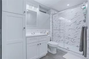 21 Evarts Ave, White Plains, NY 10607 - Photo 32