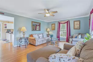 21 Evarts Ave, White Plains, NY 10607 - Photo 8