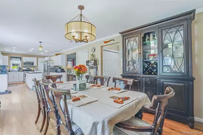 21 Evarts Avenue, White Plains, NY 10607 - Photo 20