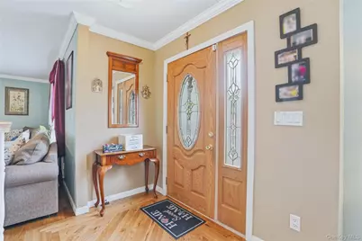 21 Evarts Avenue, White Plains, NY 10607 - Photo 6