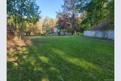 60 Mayer Drive, Suffern, NY 10901 - Photo 4
