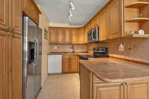 166-26 Powells Cove Blvd, Whitestone, NY 11357 - Photo 4