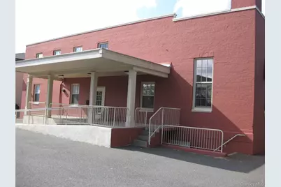 21 W 2nd Street, Riverhead, NY 11901 - Photo 2