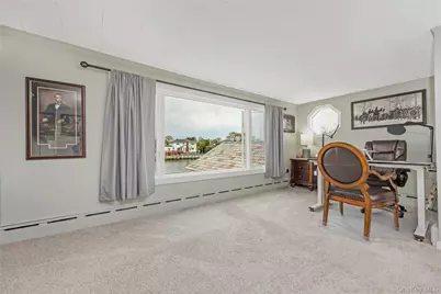 209 W Shore Drive, Massapequa, NY 11758 - Photo 32