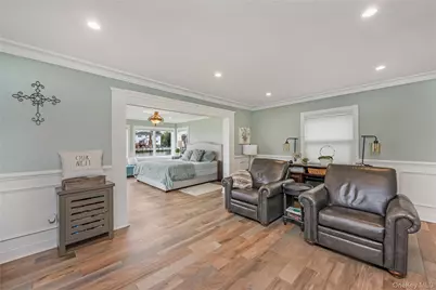 209 W Shore Drive, Massapequa, NY 11758 - Photo 26