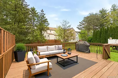 95 Smith Avenue, White Plains, NY 10605 - Photo 28