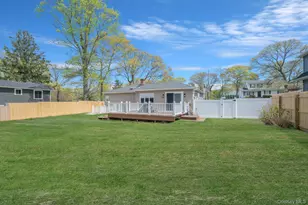 94 Rosemary Ln, Centereach, NY 11720 - Photo 26