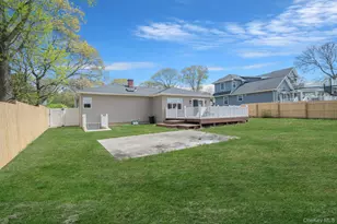 94 Rosemary Ln, Centereach, NY 11720 - Photo 24