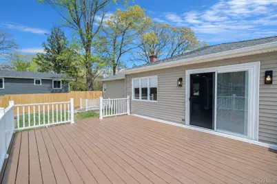 94 Rosemary Lane, Centereach, NY 11720 - Photo 28