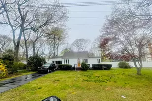 66 Corbin Ave, Shirley, NY 11967 - Photo 2