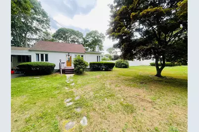 66 Corbin Avenue, Shirley, NY 11967 - Photo 4