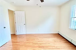 164 Rossiter Ave, Yonkers, NY 10701 - Photo 18