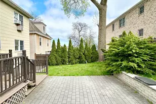 164 Rossiter Ave, Yonkers, NY 10701 - Photo 14