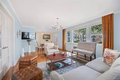71 Lawrence Park Crescent #71, Bronxville, NY 10708 - Photo 4