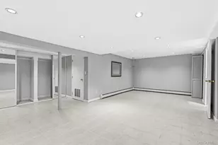 12 Wyeth Ct, Pleasantville, NY 10570 - Photo 18
