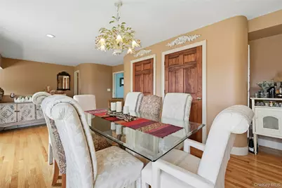 16 Makamah Beach Road, Northport, NY 11768 - Photo 18