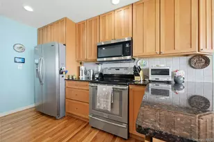 16 Makamah Beach Rd, Northport, NY 11768 - Photo 10
